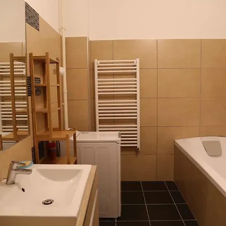 Kavics Budapest